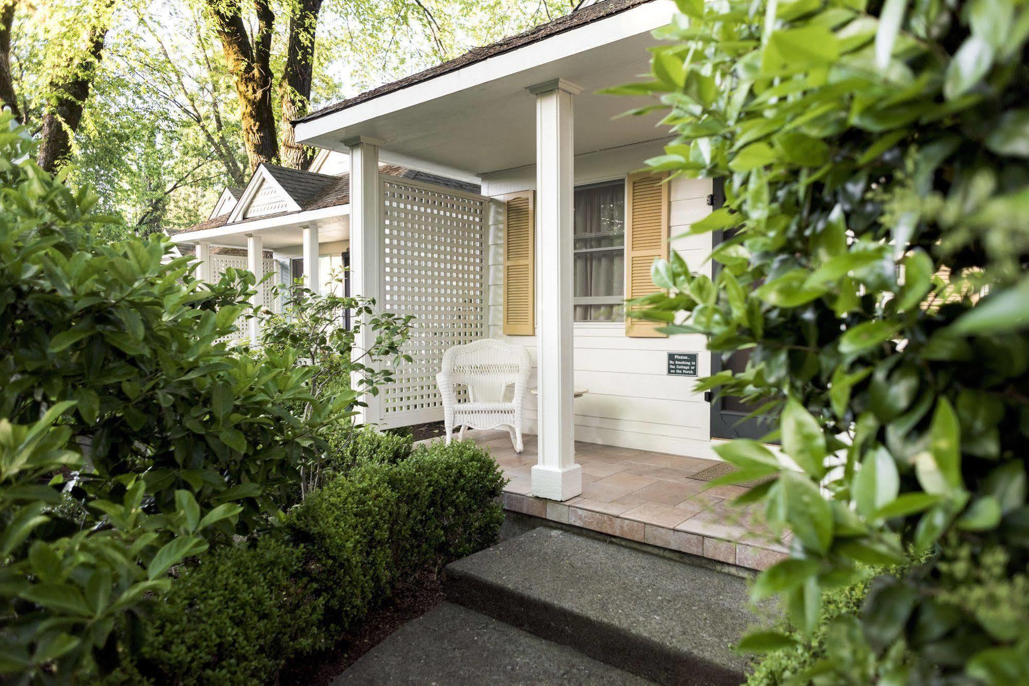 Cottage Grove Inn Calistoga Exterior photo