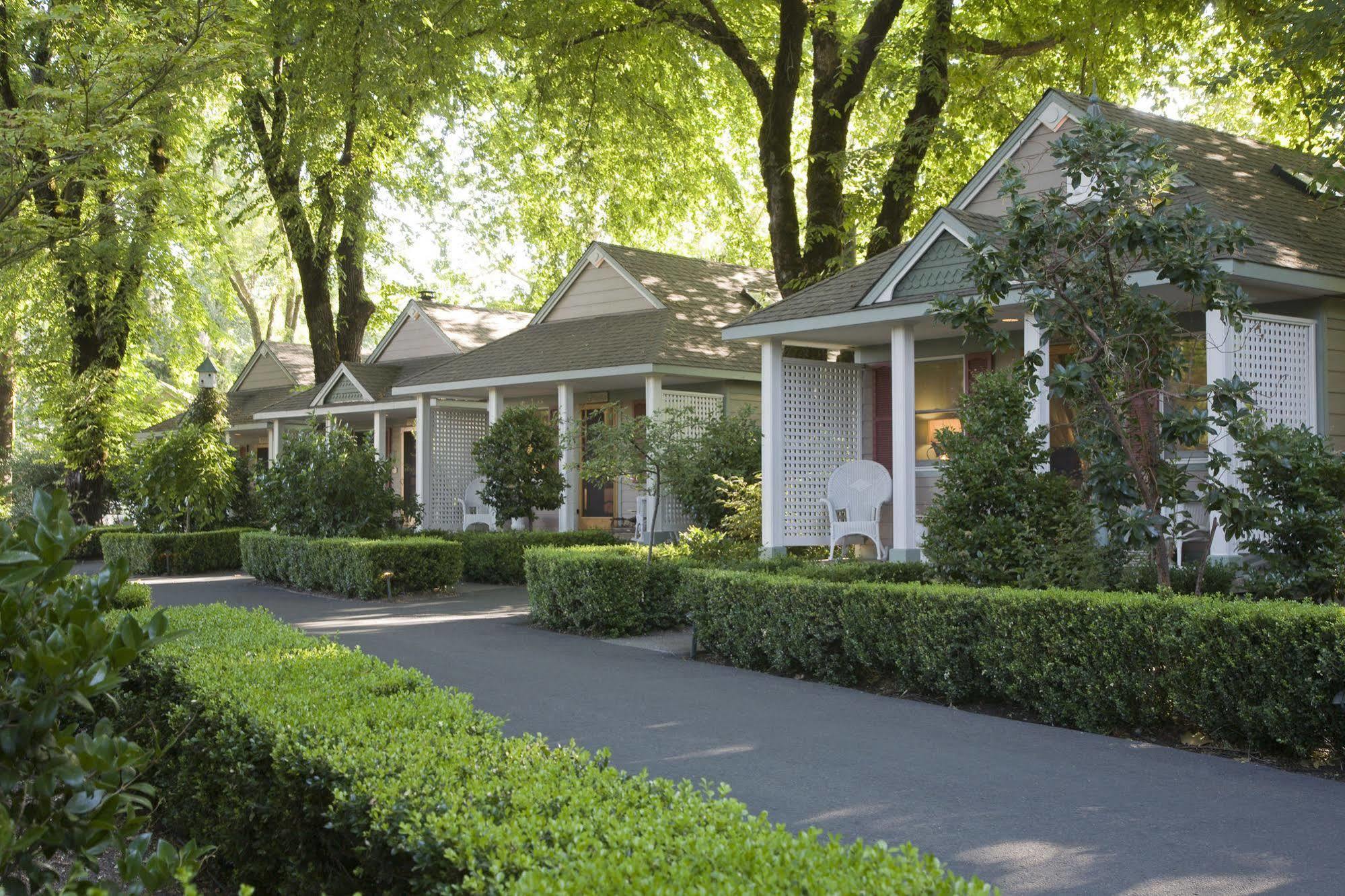 Cottage Grove Inn Calistoga Exterior photo